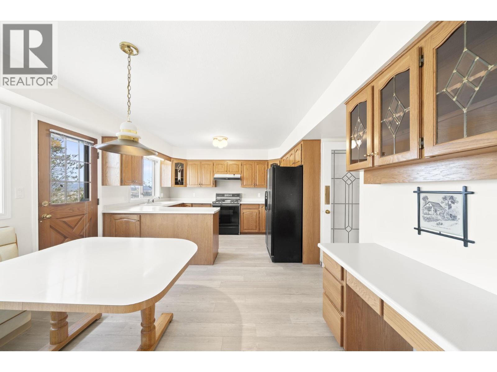 600 Clearwater Way, Coquitlam, British Columbia  V3C 5W4 - Photo 12 - R3107115