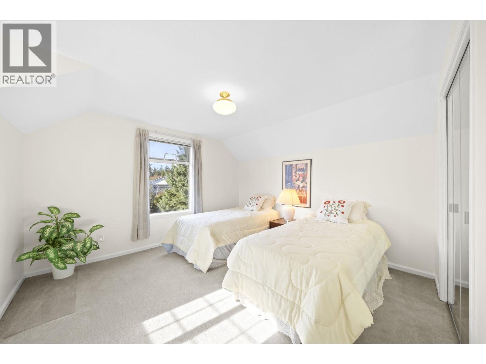 600 Clearwater Way, Coquitlam, British Columbia  V3C 5W4 - Photo 22 - R3107115