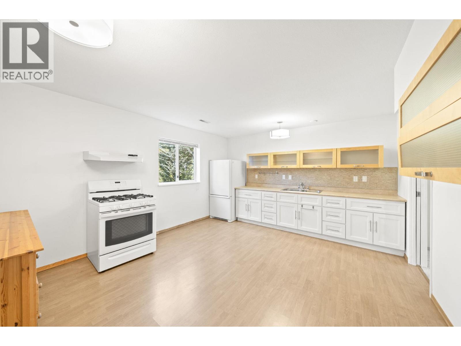 600 Clearwater Way, Coquitlam, British Columbia  V3C 5W4 - Photo 27 - R3107115