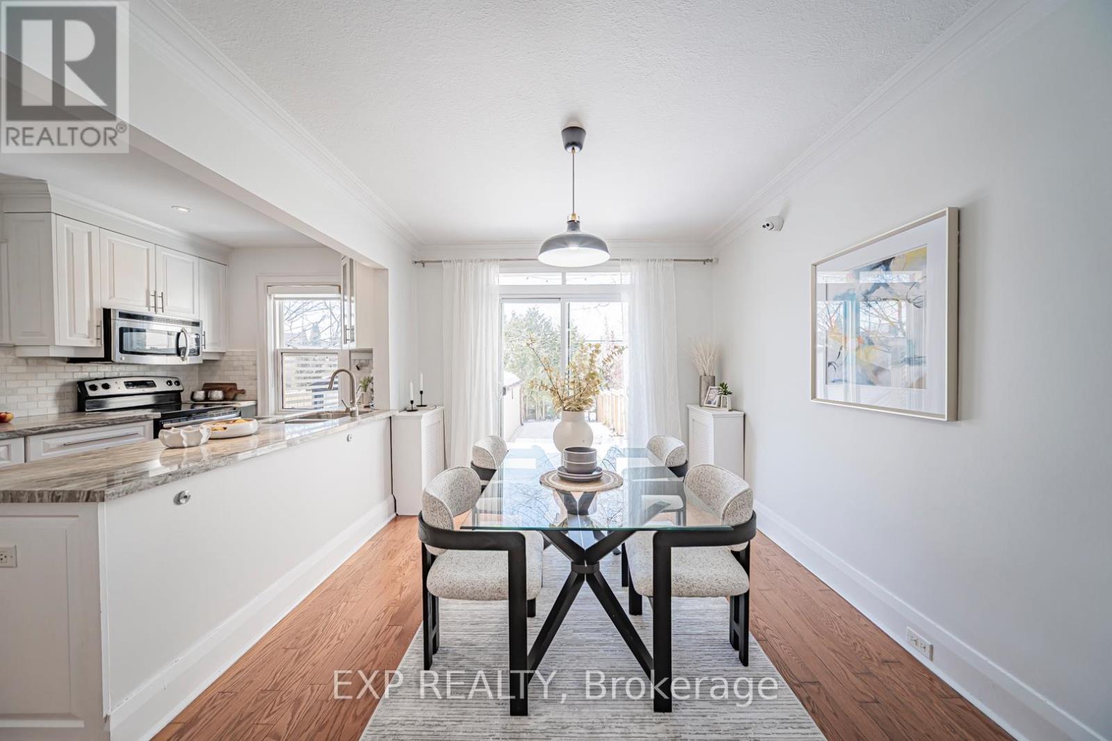 54 Latimer Avenue, Toronto, Ontario  M5N 2L8 - Photo 15 - C12961806