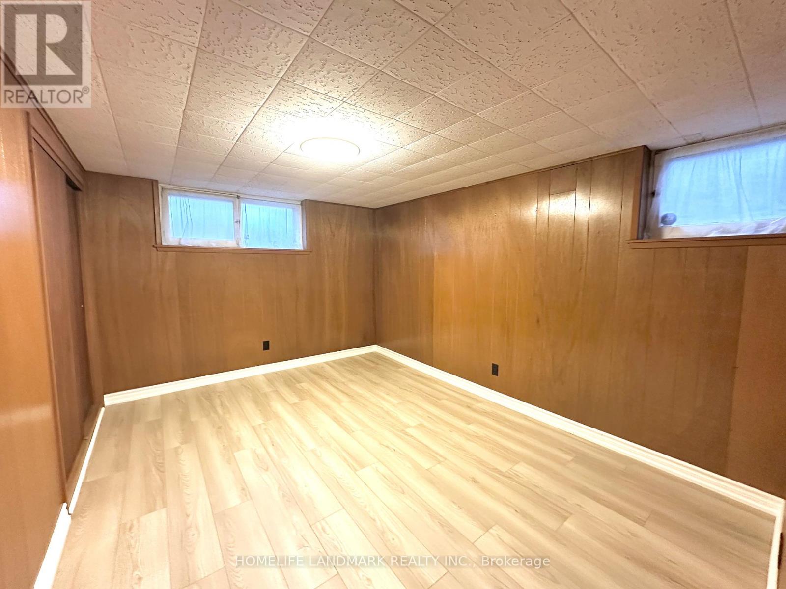 9 Terrington Court, Toronto, Ontario  M3B 2J9 - Photo 21 - C12961842