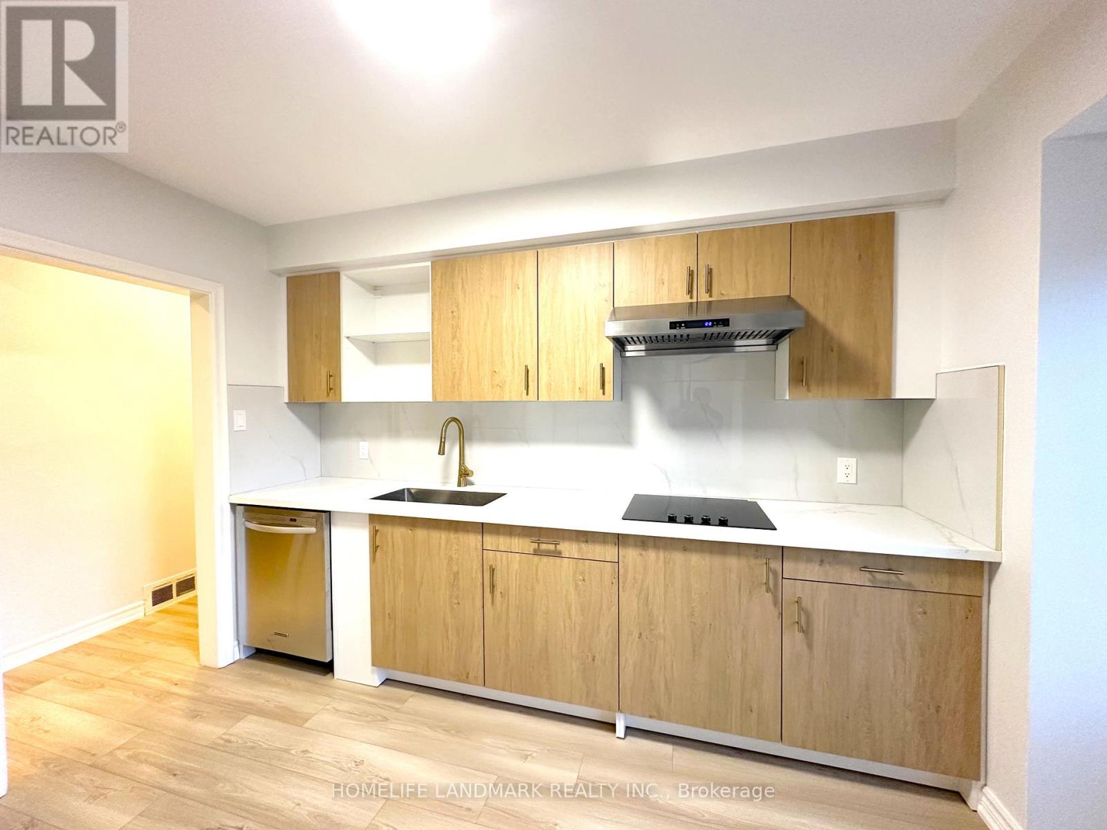 9 Terrington Court, Toronto, Ontario  M3B 2J9 - Photo 6 - C12961842