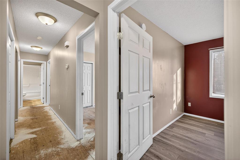 239 Hanover Street, Steinbach, Manitoba  R5G 0E7 - Photo 13 - 202604632