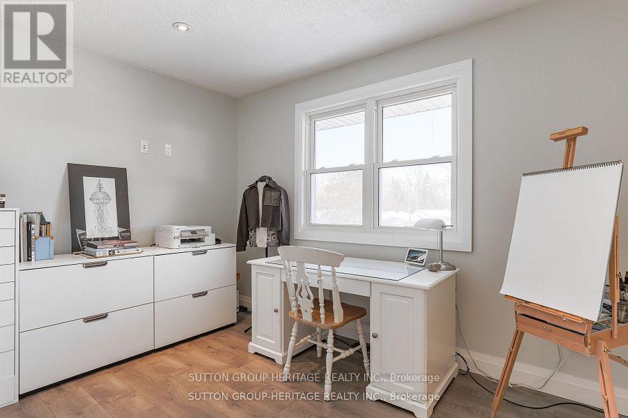 3 Northwood Road, Georgina, Ontario  L0E 1R0 - Photo 35 - N12665178