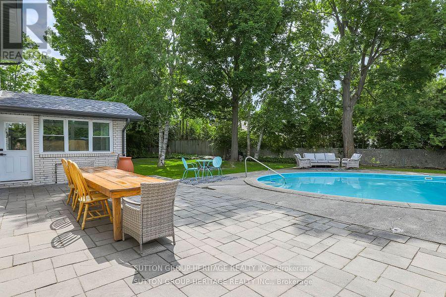 3 Northwood Road, Georgina, Ontario  L0E 1R0 - Photo 5 - N12665178