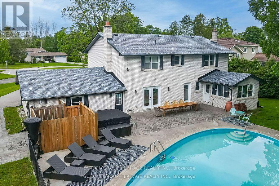 3 Northwood Road, Georgina, Ontario  L0E 1R0 - Photo 9 - N12665178