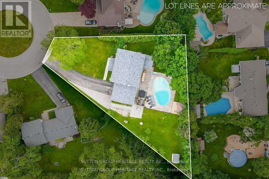 3 Northwood Road, Georgina, Ontario  L0E 1R0 - Photo 8 - N12665178