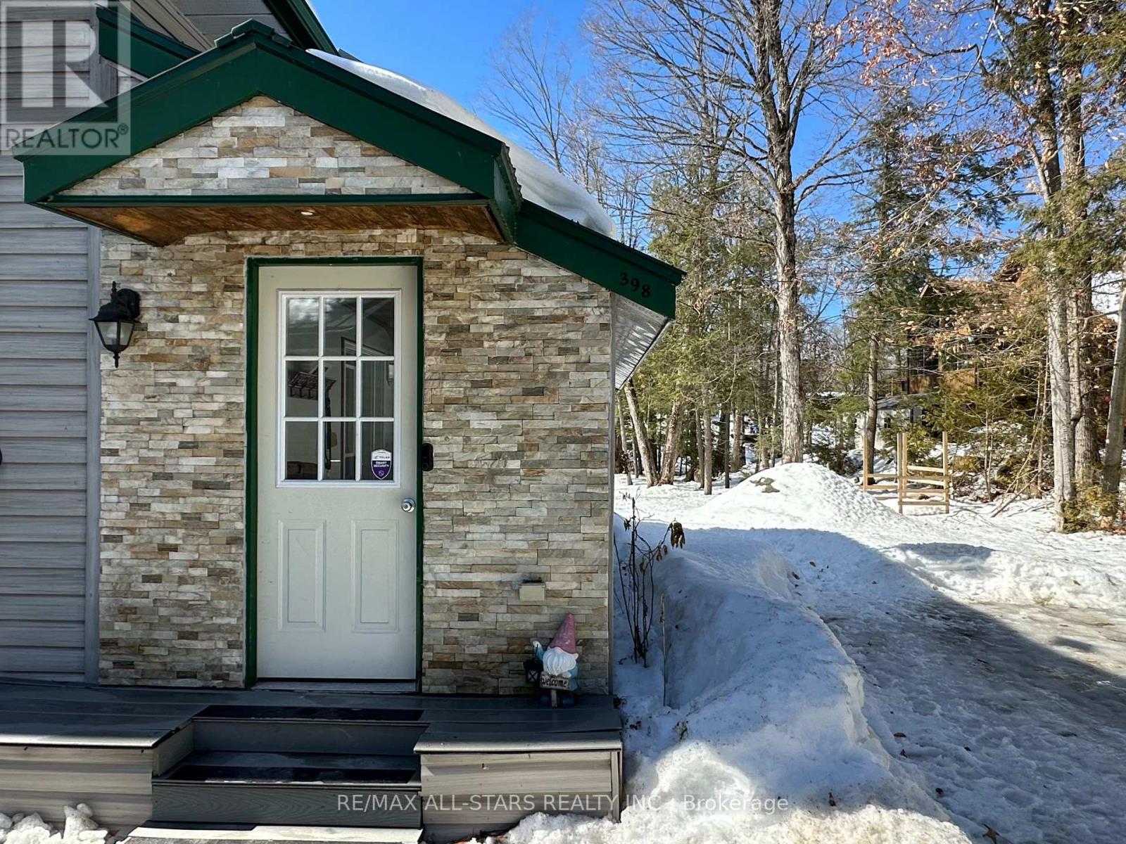 398 Edwina Drive, Trent Lakes, Ontario  K0M 1A0 - Photo 3 - X12862168