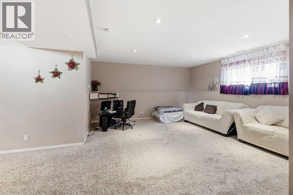 66 Jack Crescent, Red Deer, Alberta  T4P 0B1 - Photo 28 - A2297251