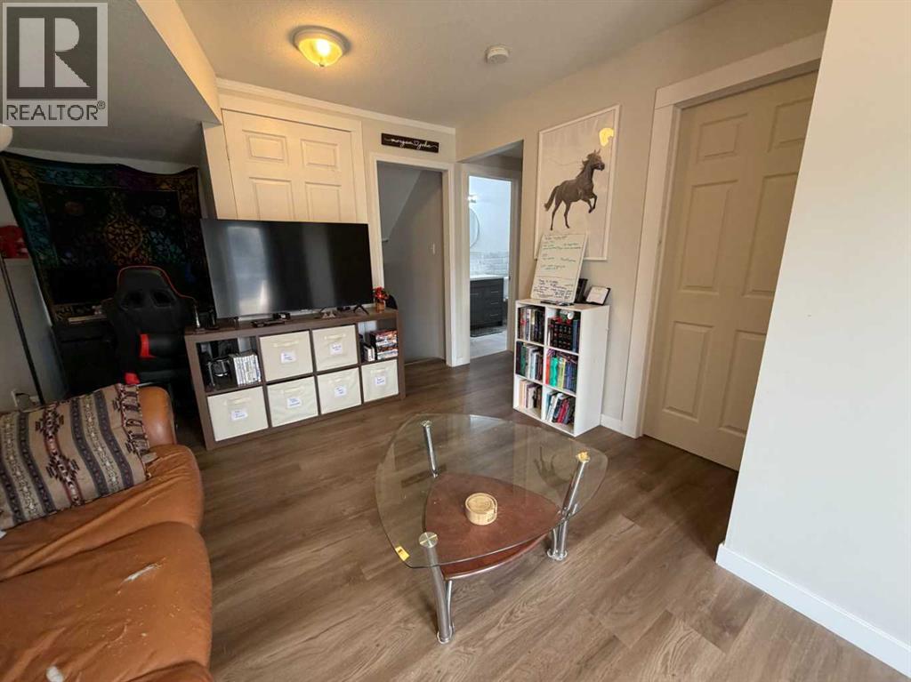 70 Peigan Court W, Lethbridge, Alberta  T1K 7N8 - Photo 24 - A2298631