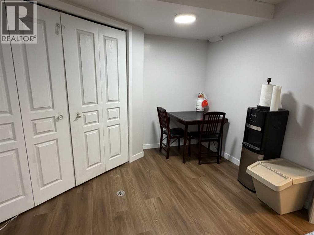 70 Peigan Court W, Lethbridge, Alberta  T1K 7N8 - Photo 30 - A2298631