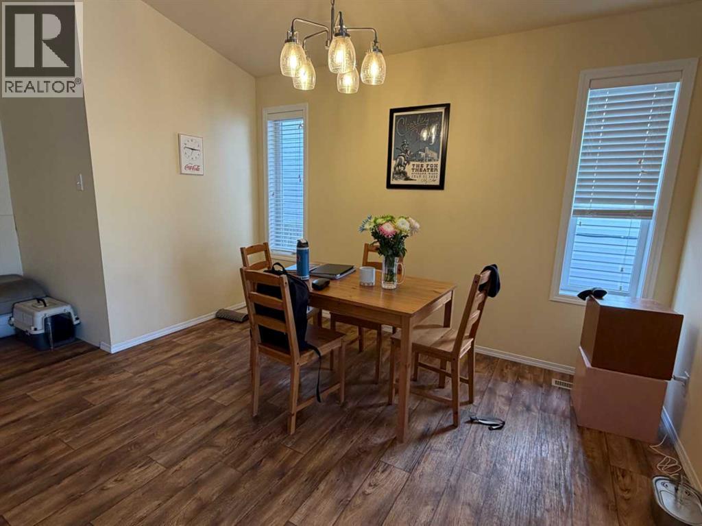 70 Peigan Court W, Lethbridge, Alberta  T1K 7N8 - Photo 7 - A2298631