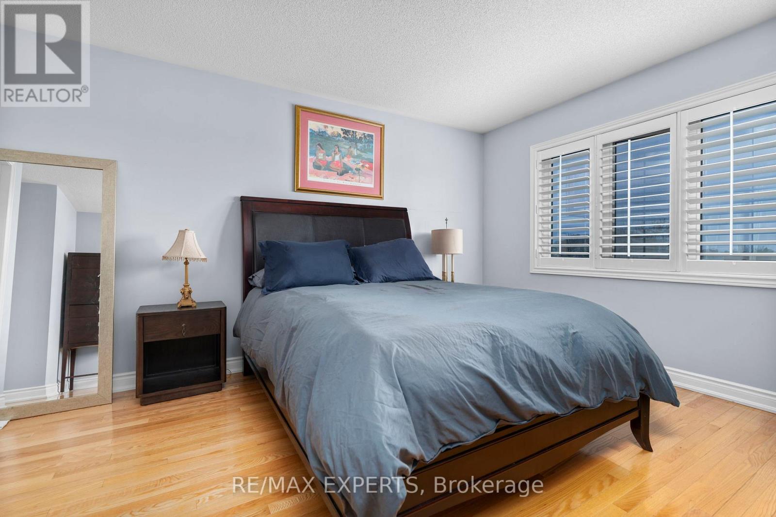 21 Ypres Road, Toronto, Ontario  M6M 1N9 - Photo 18 - W12961820