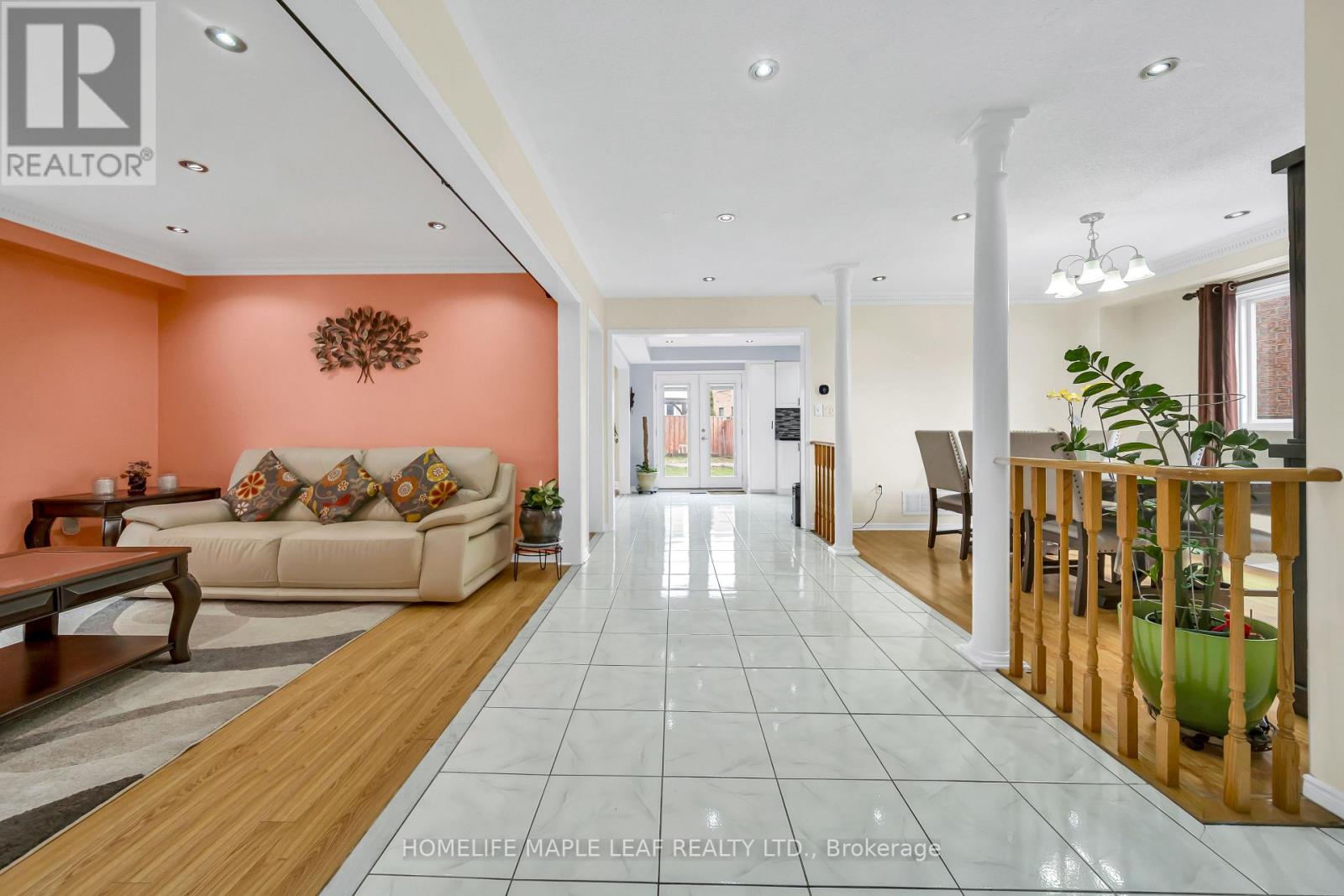 87 Softneedle Avenue, Brampton, Ontario  L6R 1L2 - Photo 12 - W12961828