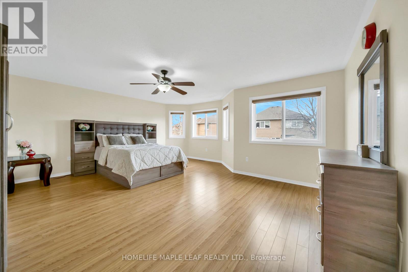 87 Softneedle Avenue, Brampton, Ontario  L6R 1L2 - Photo 27 - W12961828