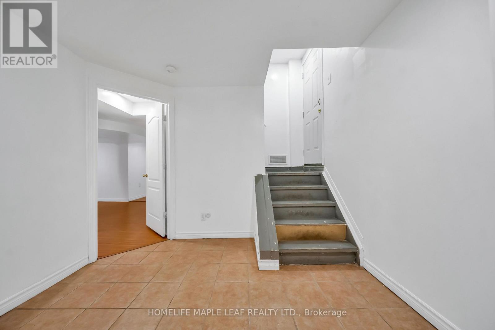 87 Softneedle Avenue, Brampton, Ontario  L6R 1L2 - Photo 40 - W12961828