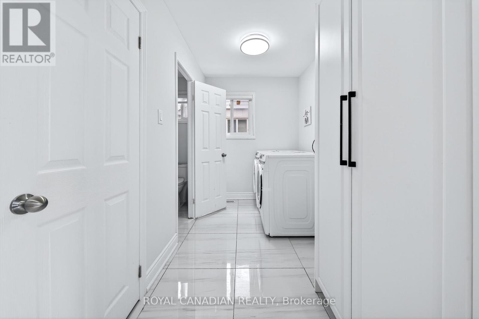 44 Rushmore Crescent, Brampton, Ontario  L6Z 1R2 - Photo 11 - W12961836