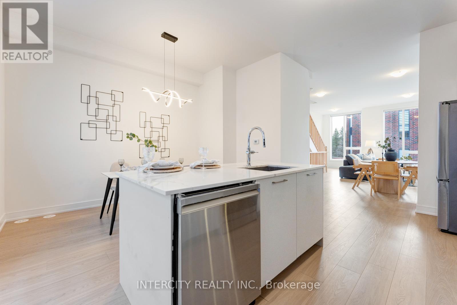 19 Desiree Place, Caledon, Ontario  L7E 4L2 - Photo 21 - W12961840