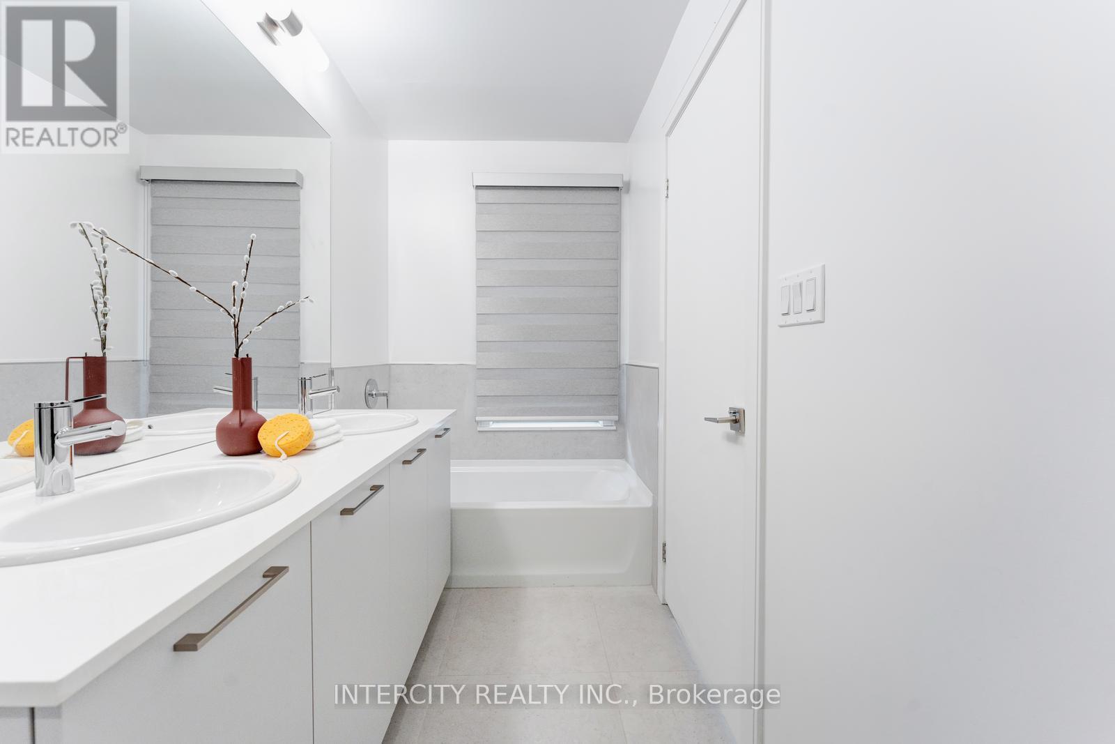 19 Desiree Place, Caledon, Ontario  L7E 4L2 - Photo 32 - W12961840