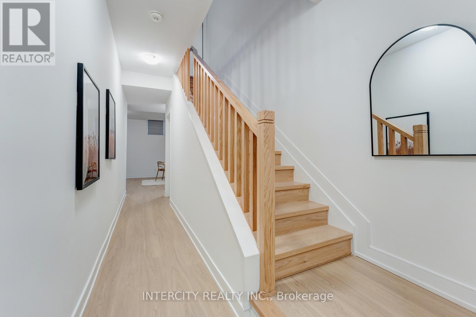 19 Desiree Place, Caledon, Ontario  L7E 4L2 - Photo 5 - W12961840