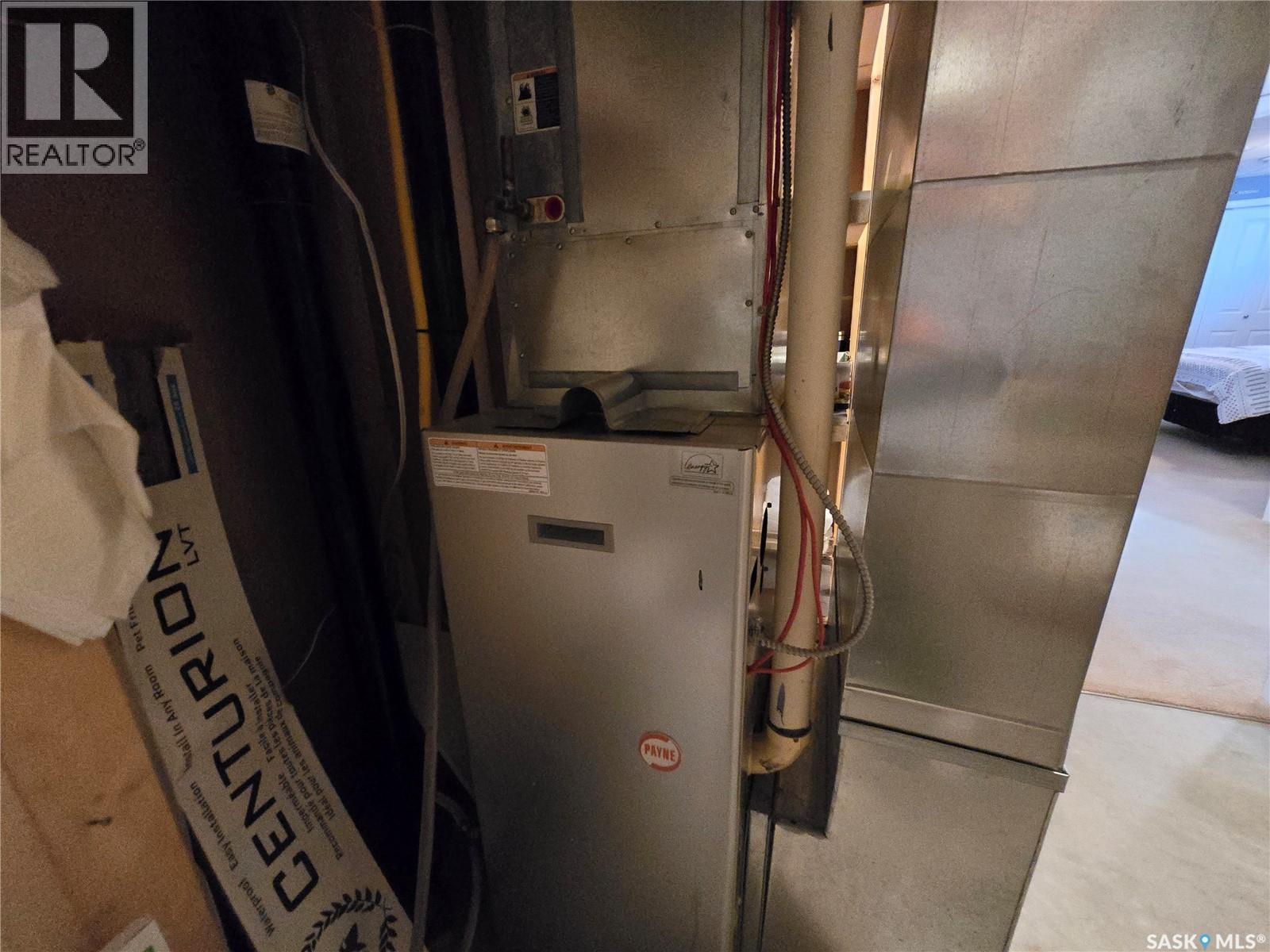 752 Mctaggart Drive, Weyburn, Saskatchewan  S4H 3M6 - Photo 28 - SK032195