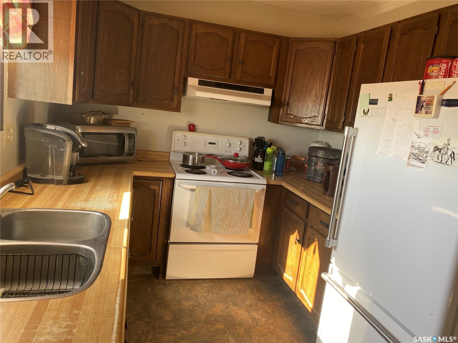 Rapley Arena Quarter, Val Marie Rm No. 17, Saskatchewan  S0N 0N0 - Photo 15 - SK032178