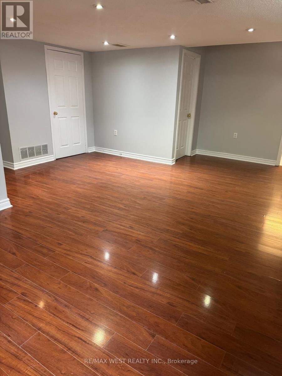 Unknown Address, ,     - Photo 4 - W12961576