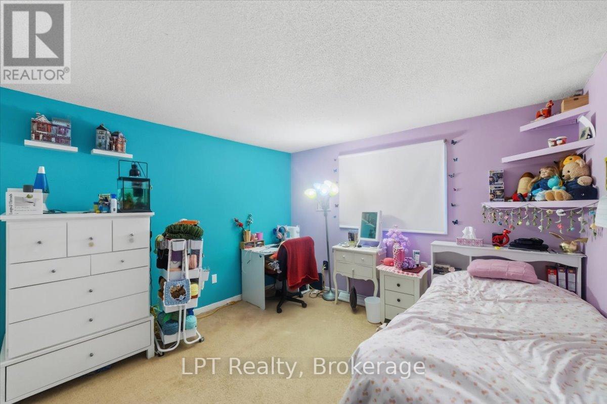 22 Miles Drive, Ajax, Ontario  L1Z 1C7 - Photo 11 - E12961904