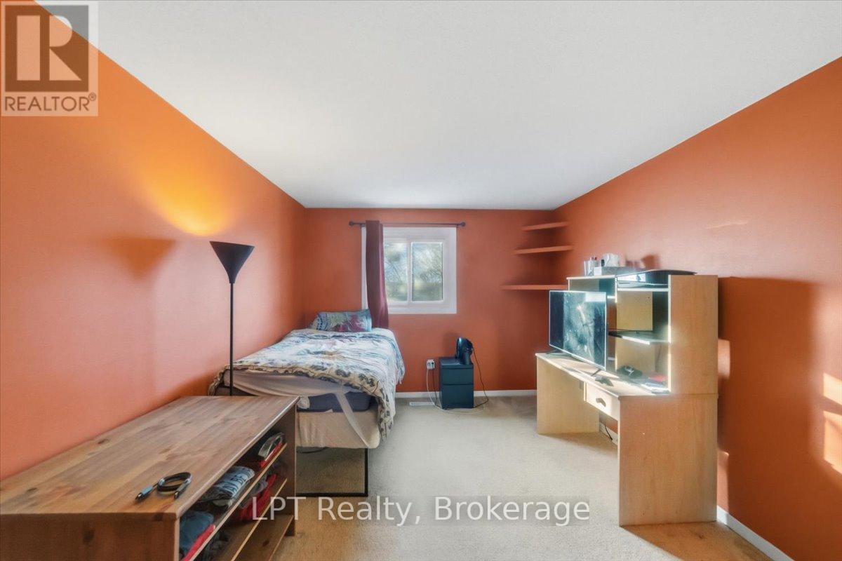 22 Miles Drive, Ajax, Ontario  L1Z 1C7 - Photo 12 - E12961904