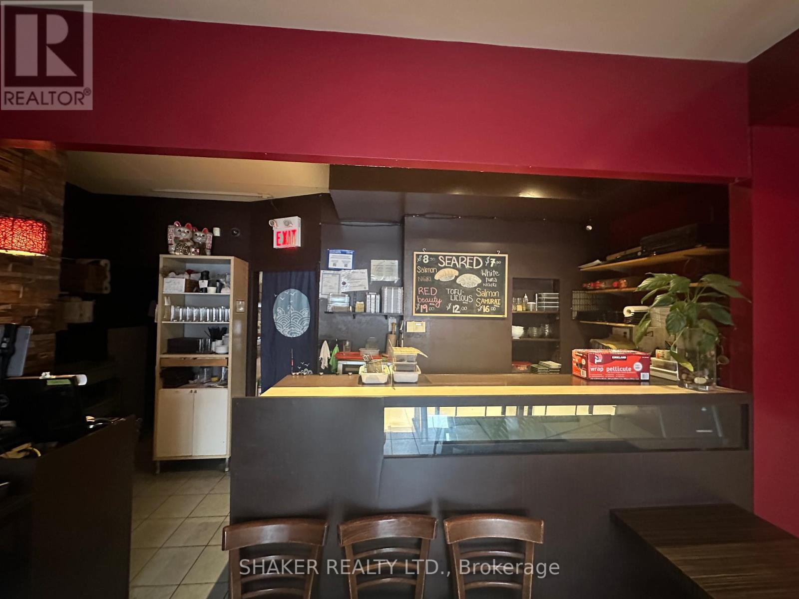 690-B Somerset Street W, Ottawa, Ontario K1R 6P4 - Photo 5 - X12961880