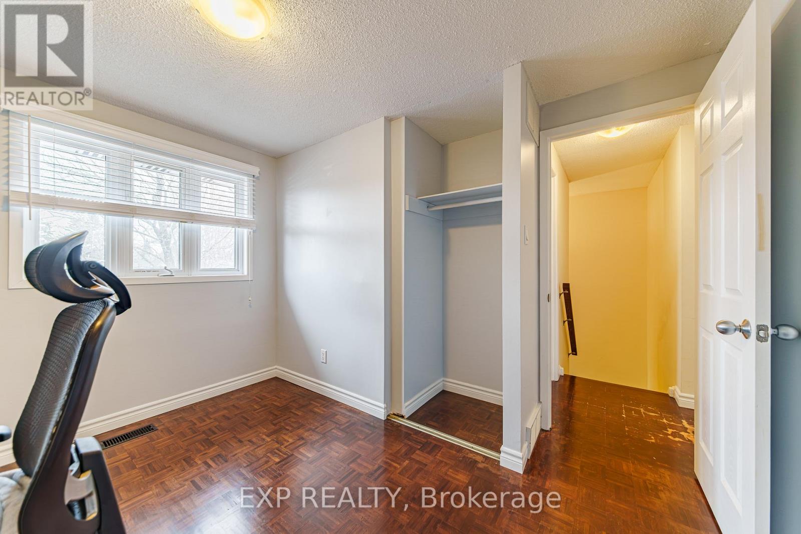 115 Sheldrake Drive, Ottawa, Ontario  K2L 1T1 - Photo 11 - X12961940