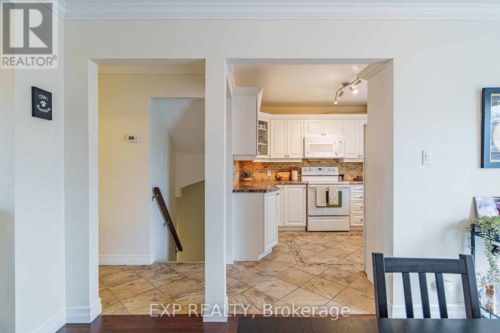 115 Sheldrake Drive, Ottawa, Ontario  K2L 1T1 - Photo 19 - X12961940