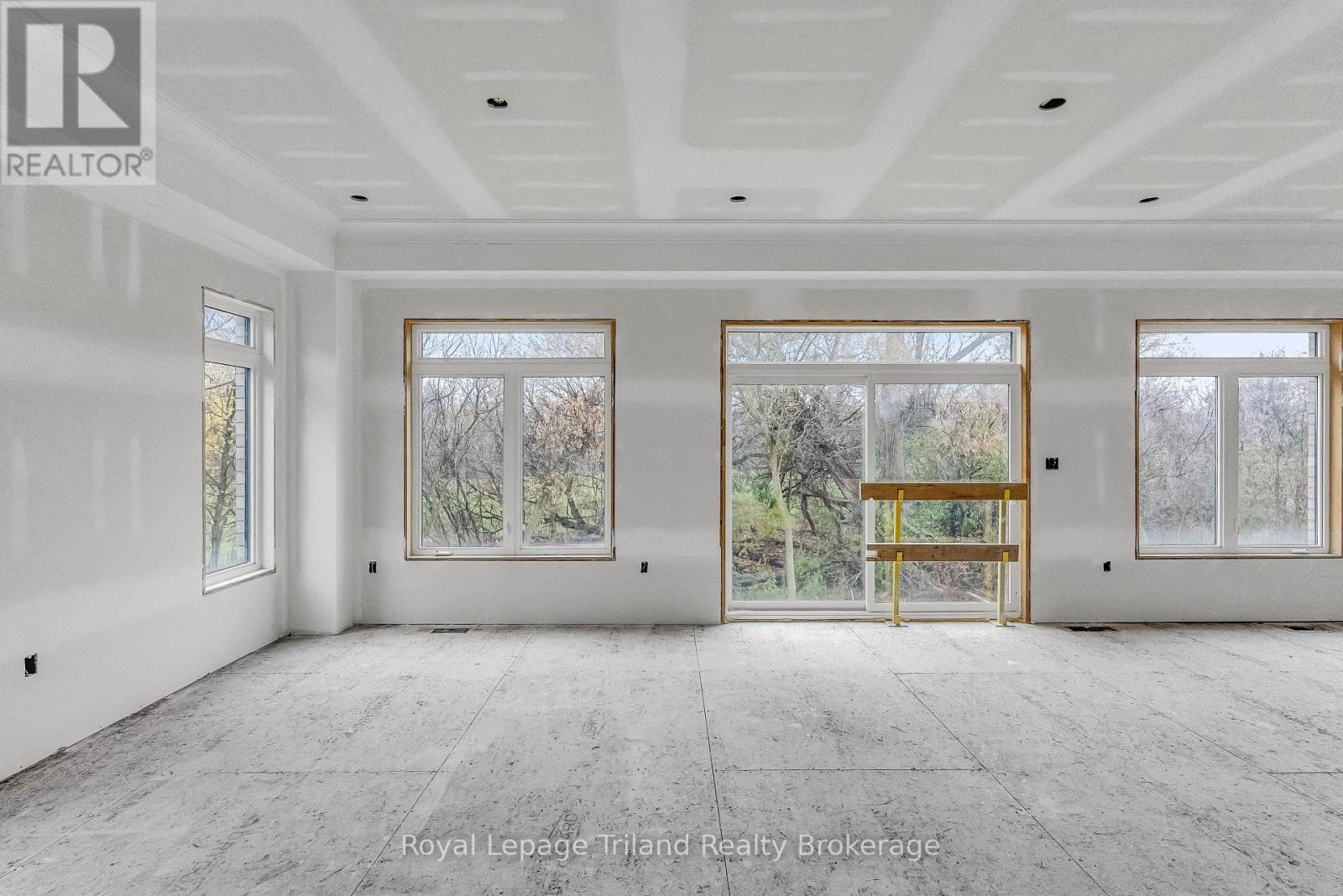 1248 Caen Avenue, Woodstock, Ontario  N4T 0J4 - Photo 3 - X12961858