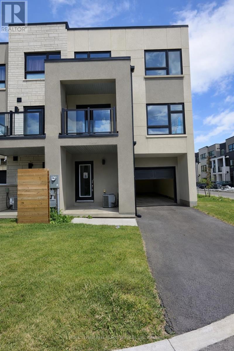 3166 LOTUS COMMON, Burlington, Ontario