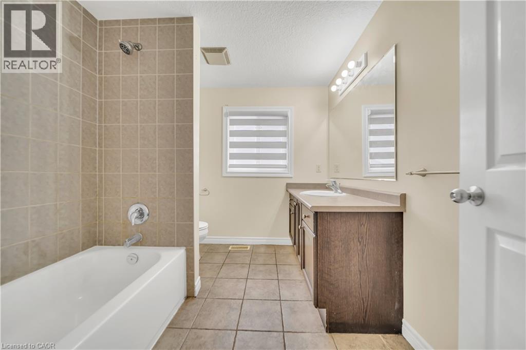 51 Seabrooke Drive, Kitchener, Ontario  N2R 1Y1 - Photo 24 - 40817675