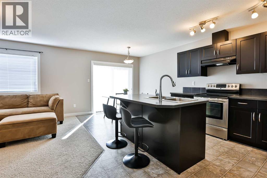 8, 213 Silkstone Road W, Lethbridge, Alberta  T1J 0J9 - Photo 3 - A2293010