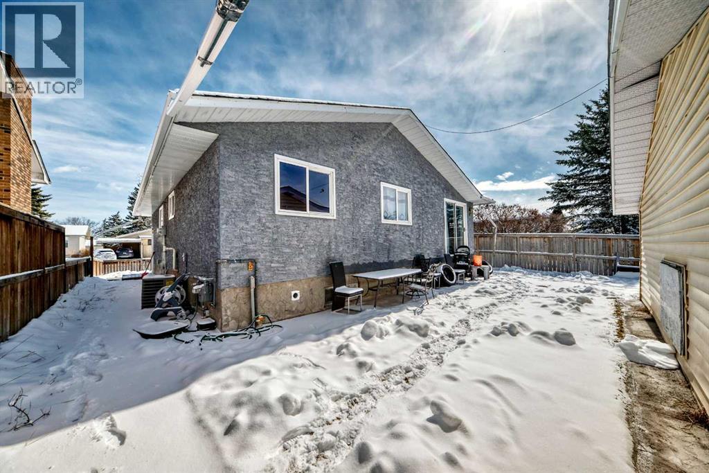 3803 49 Street NE, Calgary, Alberta  T1Y 1Y5 - Photo 34 - A2297953