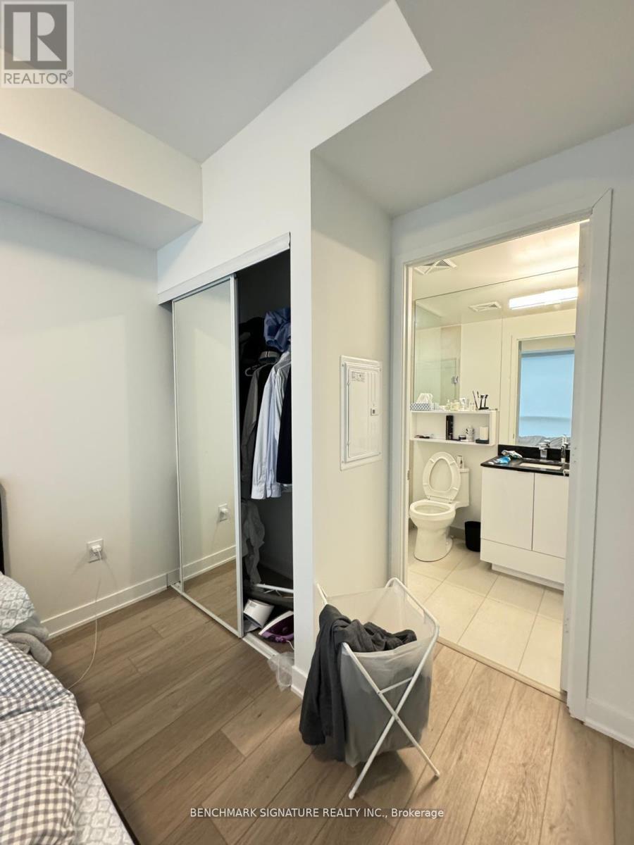 1642 Sw - 121 Lower Sherbourne Street, Toronto, Ontario  M5A 0W8 - Photo 6 - C12961850