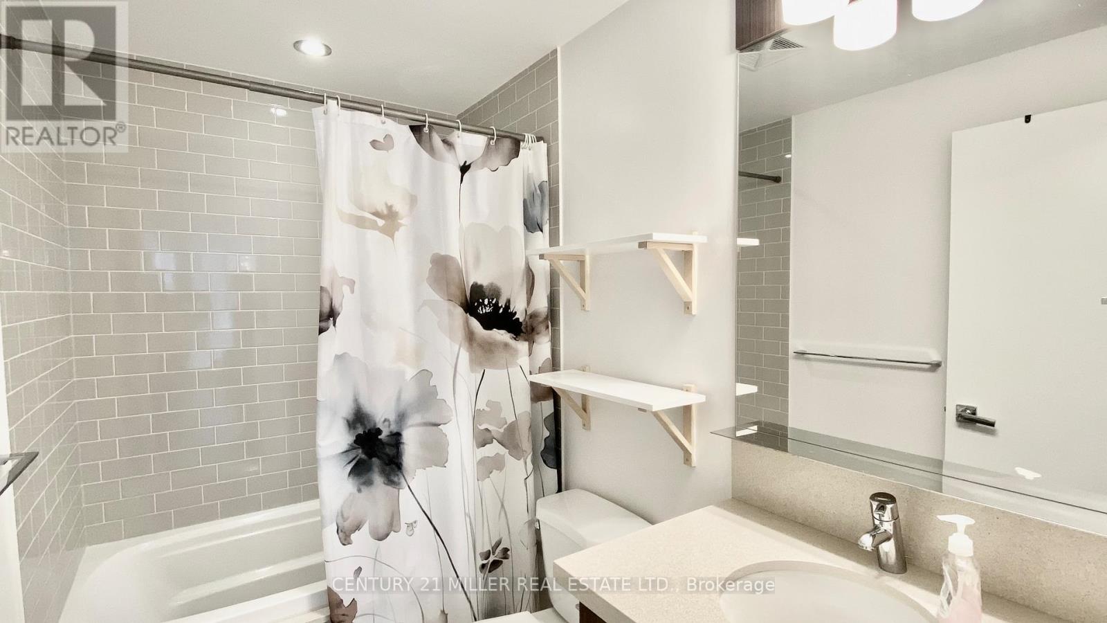 1709 - 21 Widmer Street, Toronto, Ontario  M5V 0B8 - Photo 15 - C12961864