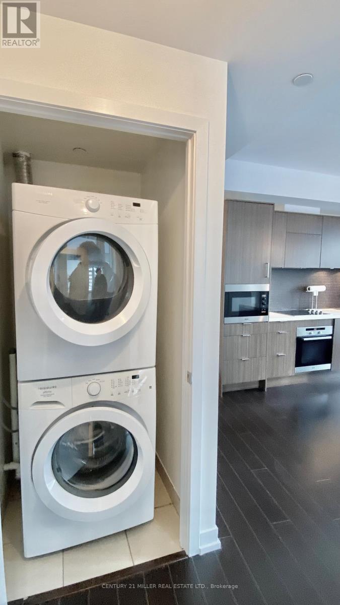 1709 - 21 Widmer Street, Toronto, Ontario  M5V 0B8 - Photo 16 - C12961864