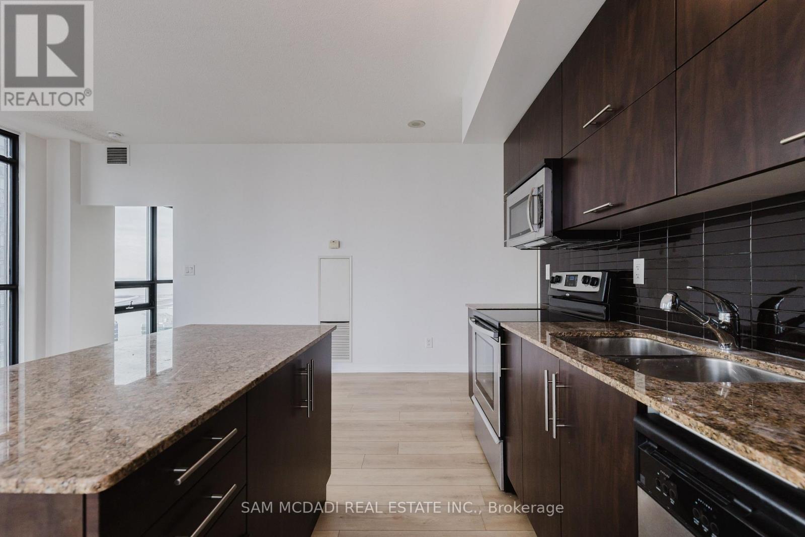 3407 - 55 Bremner Boulevard, Toronto, Ontario  M5J 0A6 - Photo 10 - C12961888