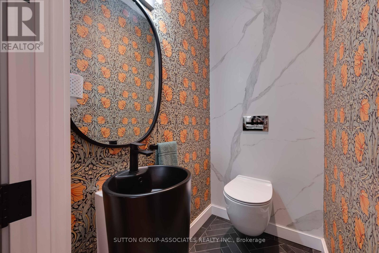 243 Robina Avenue, Toronto, Ontario  M6C 3Y9 - Photo 14 - C12961914