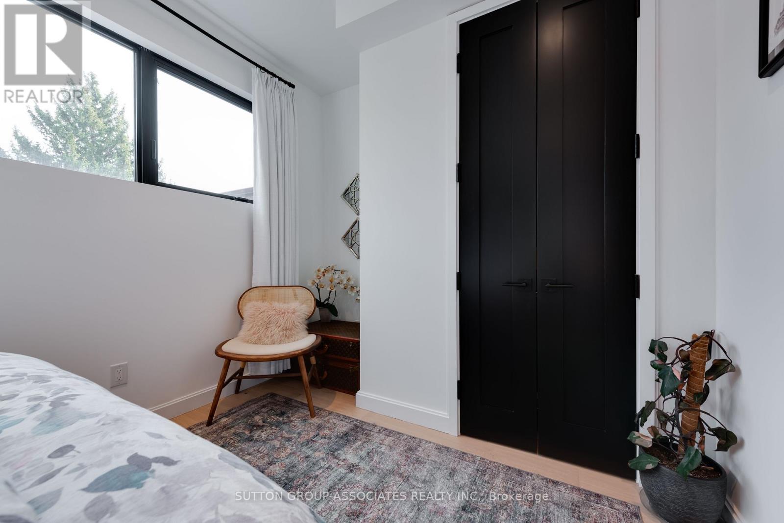 243 Robina Avenue, Toronto, Ontario  M6C 3Y9 - Photo 17 - C12961914