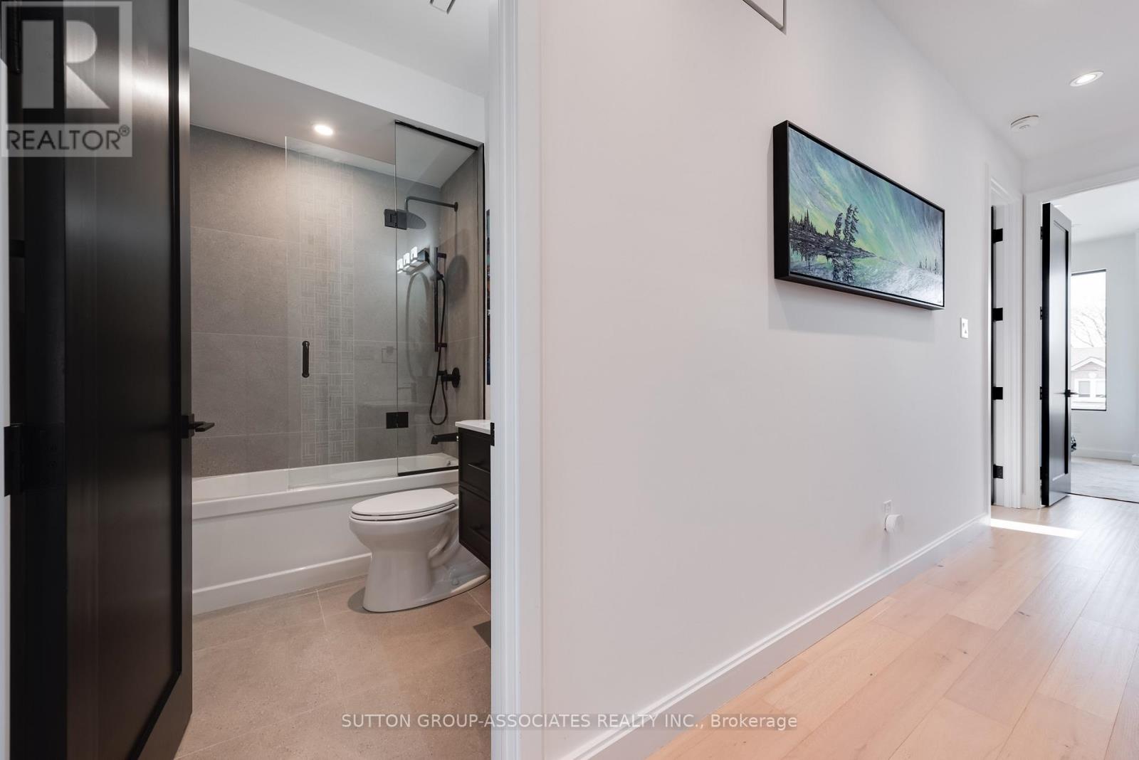 243 Robina Avenue, Toronto, Ontario  M6C 3Y9 - Photo 18 - C12961914