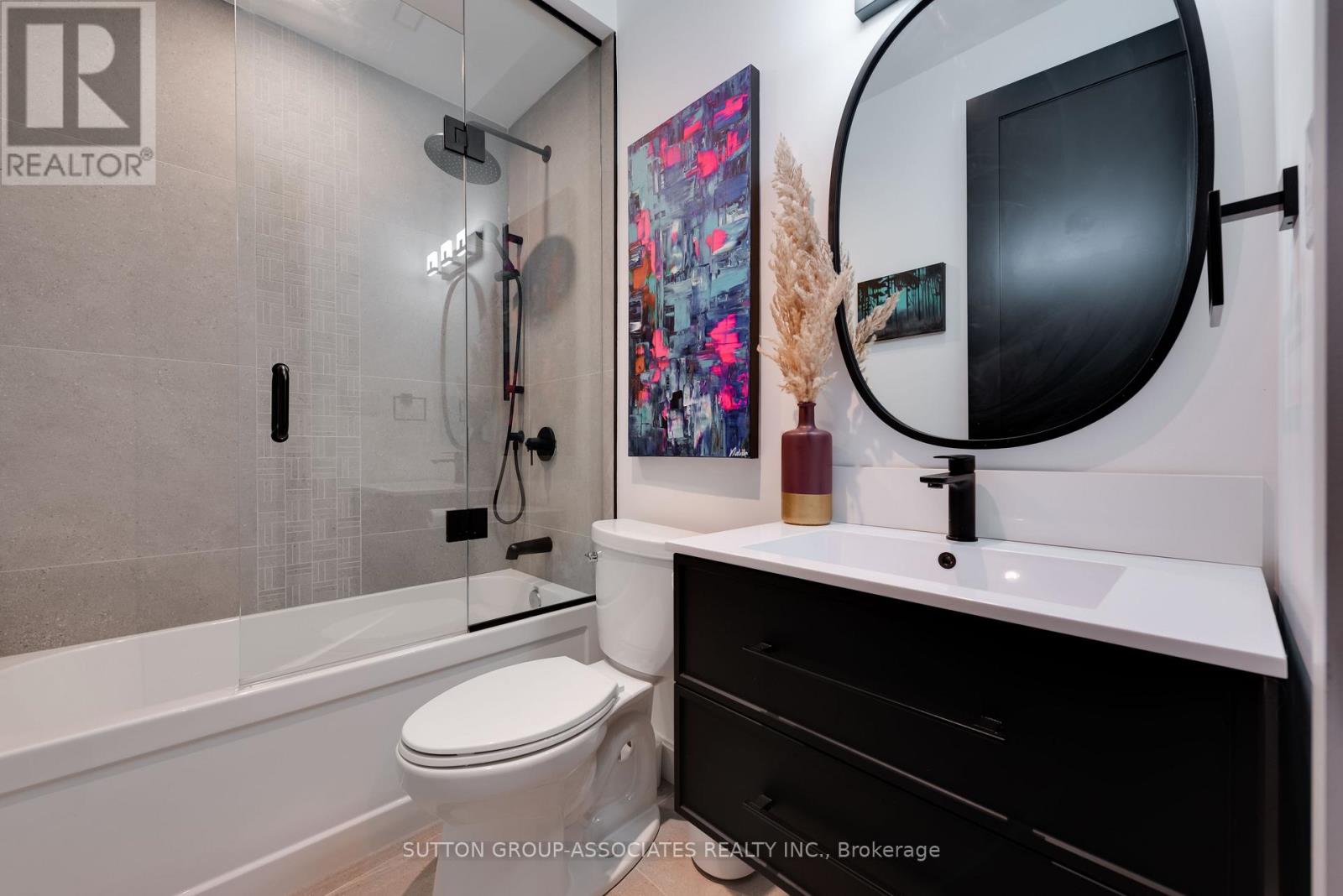 243 Robina Avenue, Toronto, Ontario  M6C 3Y9 - Photo 19 - C12961914