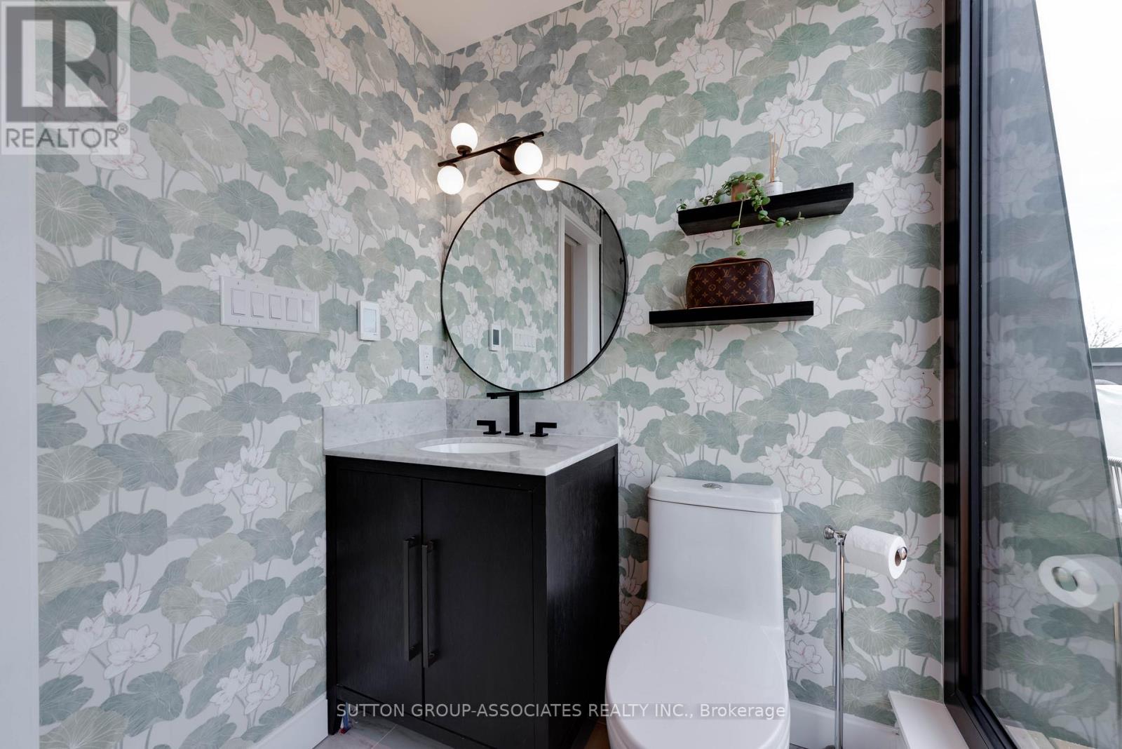 243 Robina Avenue, Toronto, Ontario  M6C 3Y9 - Photo 30 - C12961914