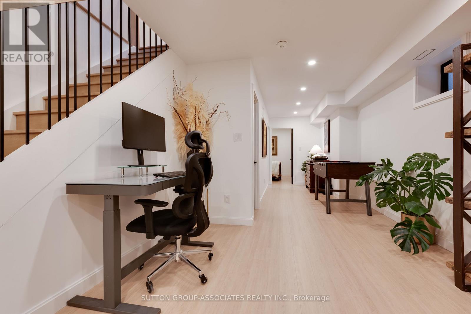 243 Robina Avenue, Toronto, Ontario  M6C 3Y9 - Photo 36 - C12961914