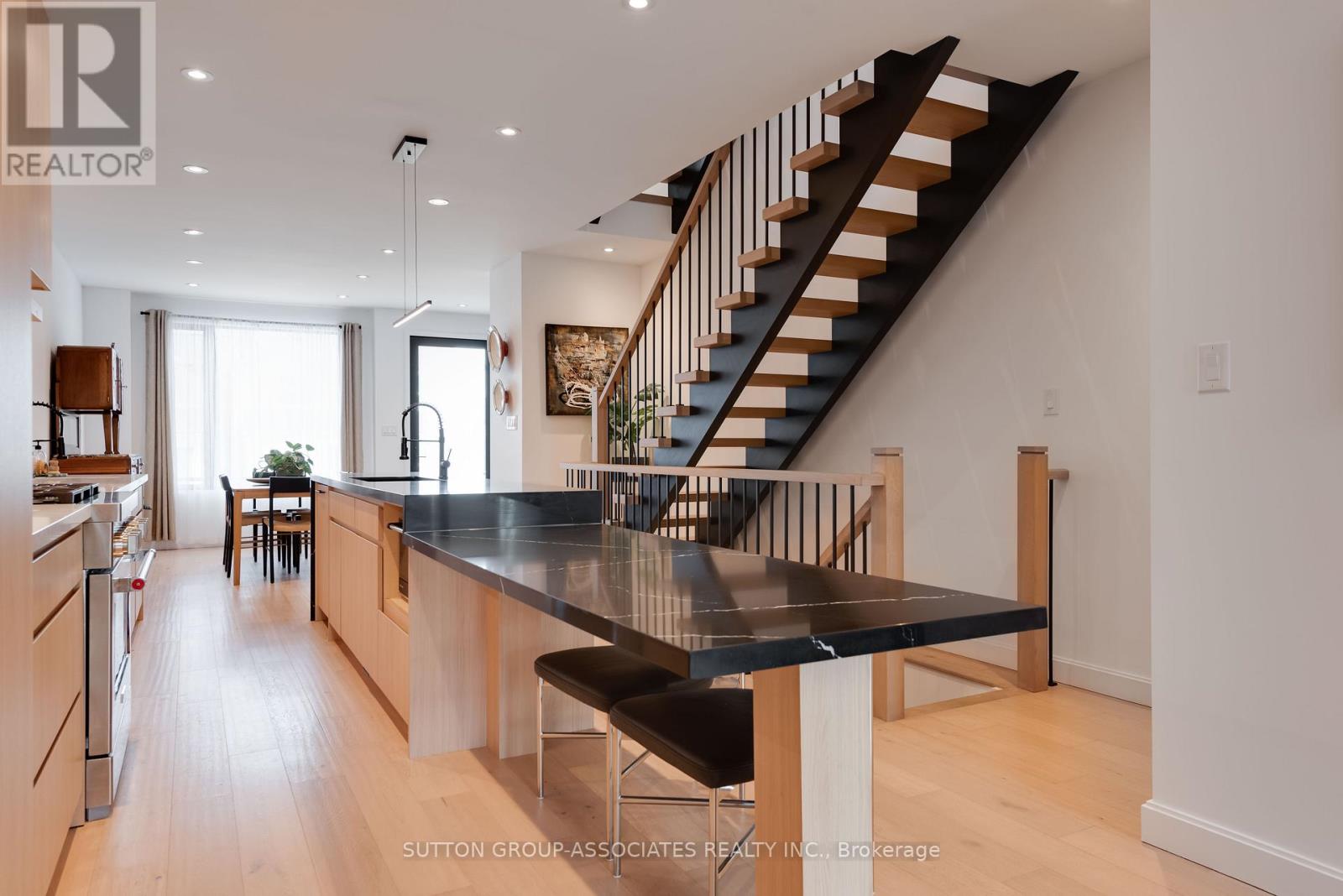 243 Robina Avenue, Toronto, Ontario  M6C 3Y9 - Photo 8 - C12961914