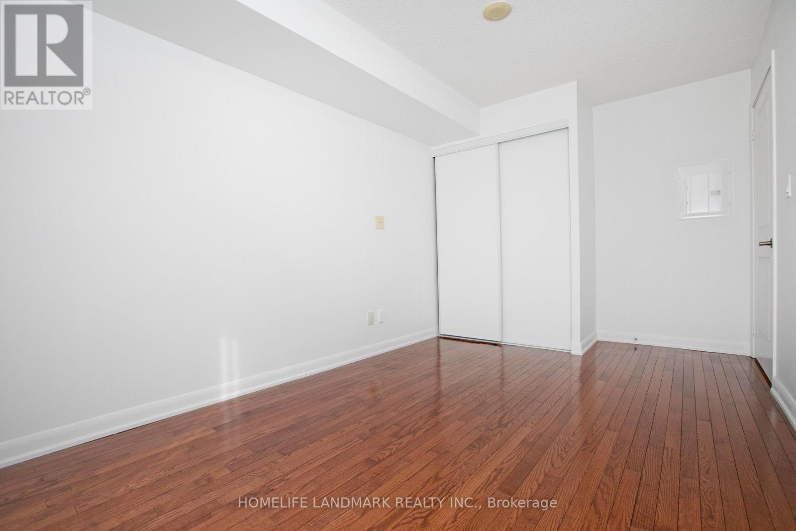 1001 - 5791 Yonge Street, Toronto, Ontario  M2M 0A8 - Photo 9 - C12961924