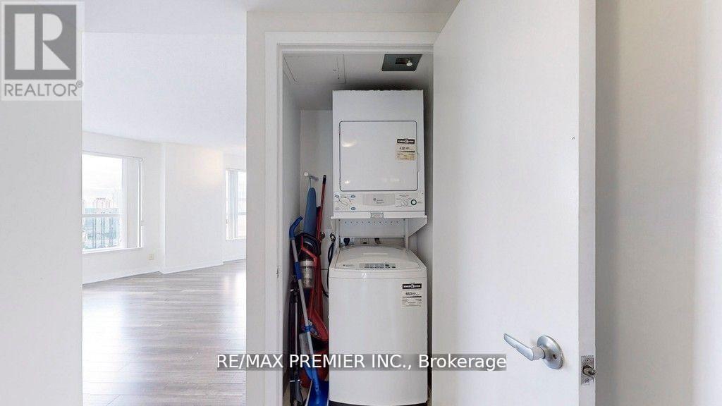 3010 - 36 Lee Centre Drive, Toronto, Ontario  M1H 3J1 - Photo 7 - E12961908